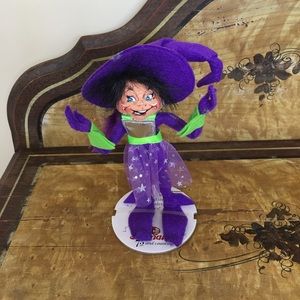 Annalee Halloween 2009 Purple Witch